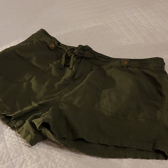 torrid Pants - Torrid Linen Shorts Size 18